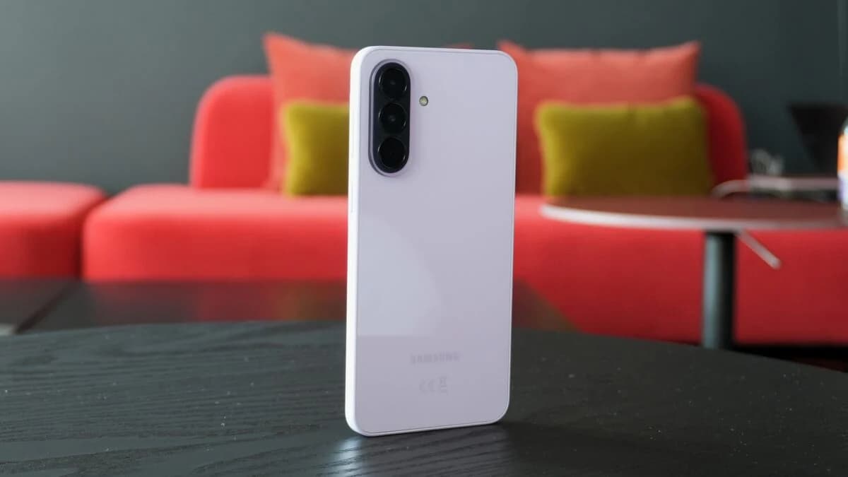 Samsung Rolls Out Galaxy A37 One UI 9 Update in the US