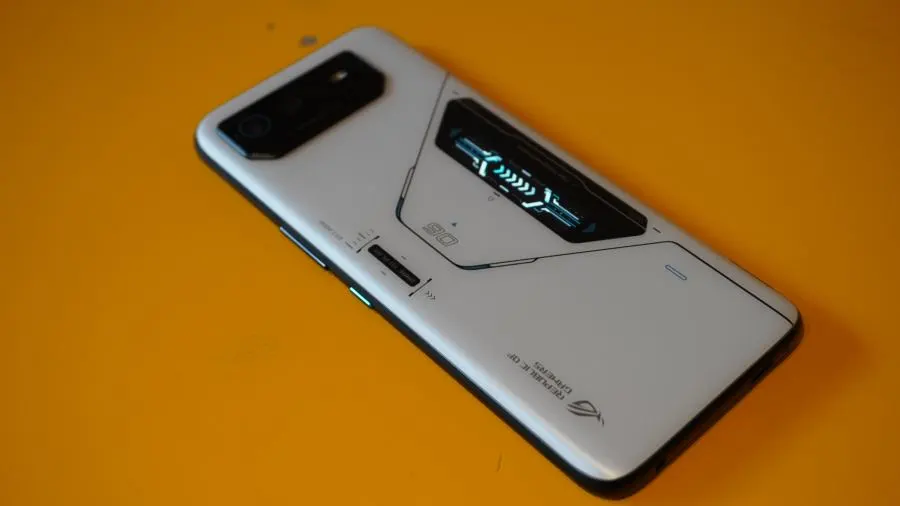 Asus ROG phone 6 pro back