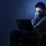 blue light sensitivity causes sy