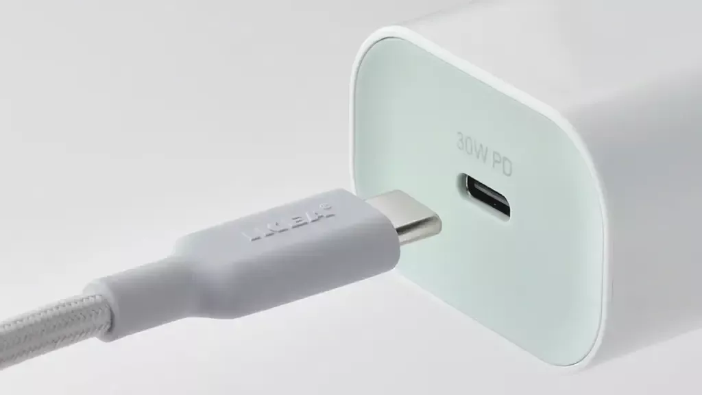Most common smartphone charging myths debugged 10 fast charging