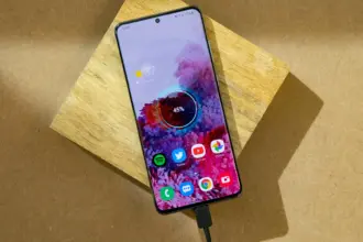 android device on charging