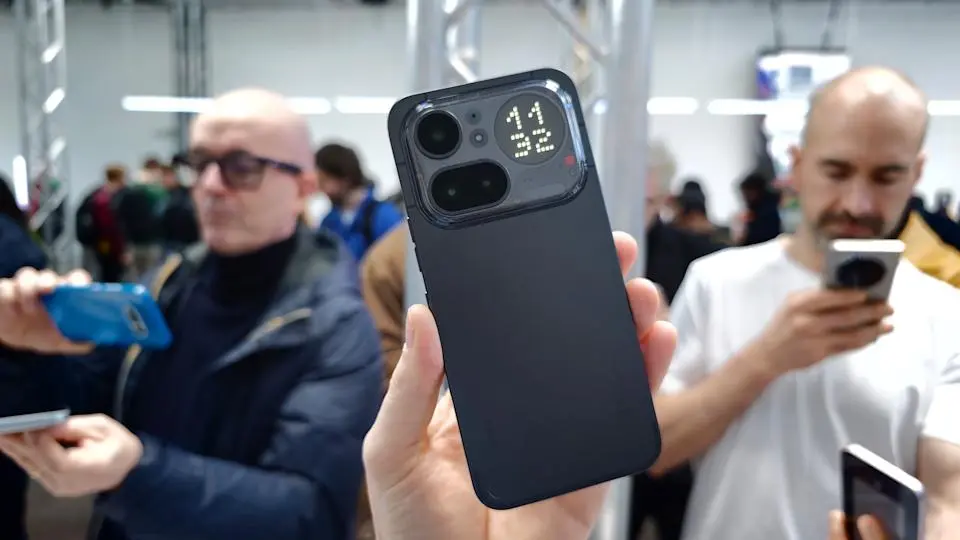 Nothing Phone (4a) Pro